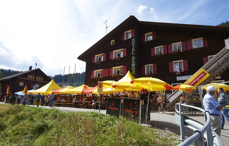 © Arosa Tourismus / Nina Hardegger-Mattli gastro-litzirüti.jpg | © Arosa Tourismus / Nina Hardegger-Mattli